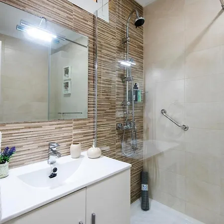 Apartamento Beachfront Puerto Marina
